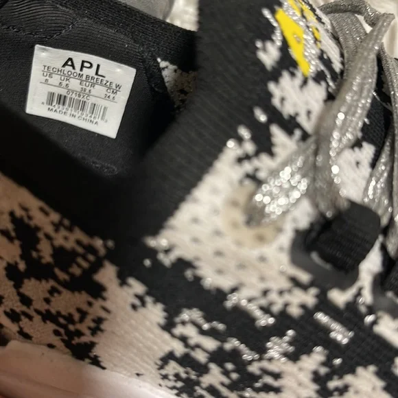 APL"Athletic Propulsion Lab Lululemon Techloom Breeze Camo -Black & White - Picture 13 of 13